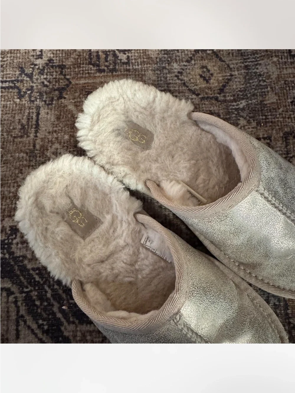 UGG kids keegan